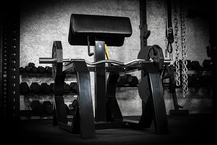 ARTILLERY STANDING PREACHER ARM CURL BENCH