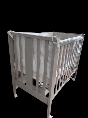 Chicco Erbesi Crib Mini Molly 0M 