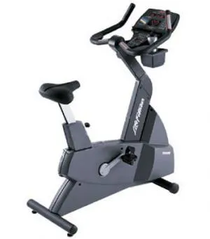 Life Fitness 9500 Upright Bike NextGen